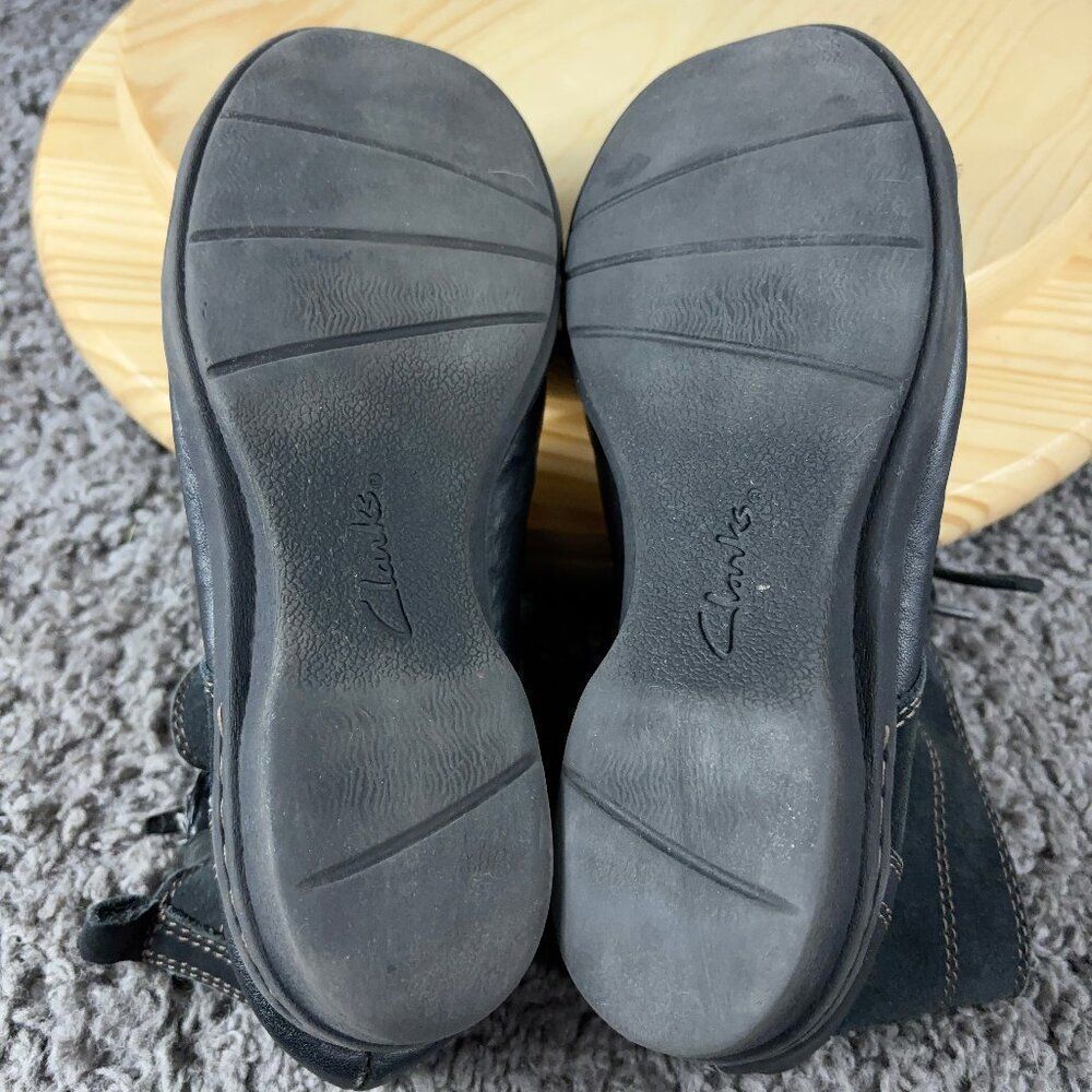 Clarks Whistle Watch Ankle Boots Womens Size 7.5 Black Cap Toe Lace Up Booties - Picture 9 of 9